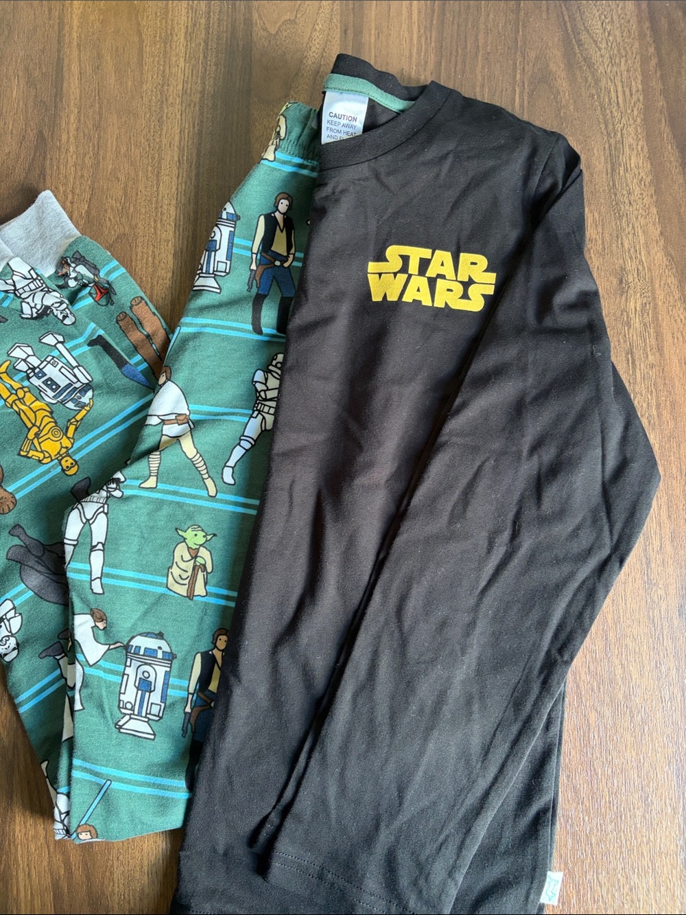 Star Wars Pajama Set - Boys - BNWT